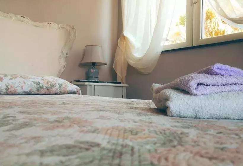 Deluxe-huone Merinäkymä Parveke, Villa Ortensia