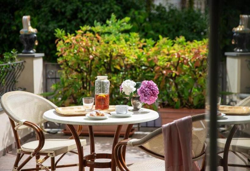 Triple Room Sea View, Villa Ortensia