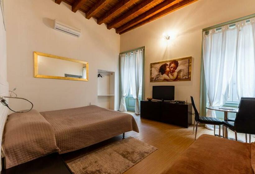 اتاق لوکس سه تخته, Vip Bergamo Rooms