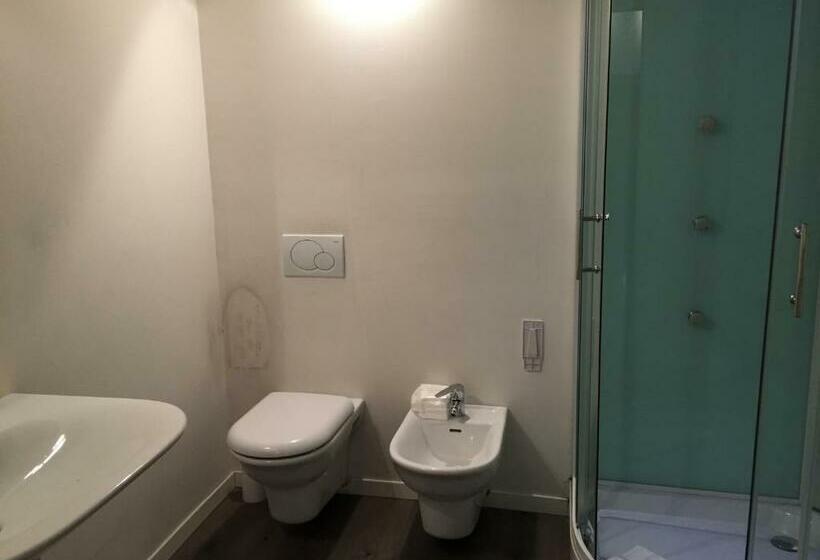 اتاق لوکس, Vip Bergamo Rooms