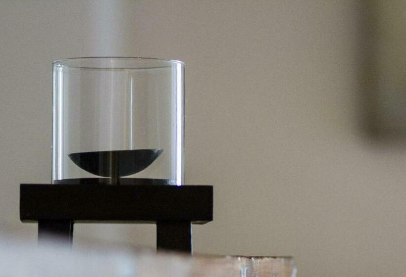 اتاق لوکس سه تخته, Vip Bergamo Rooms