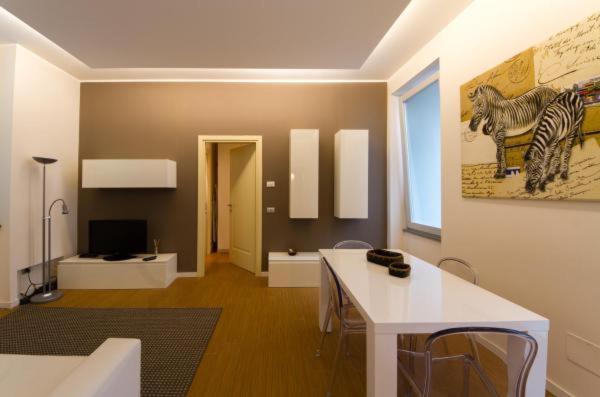 Standard Triple Room with Terrace, Vip Bergamo Rooms