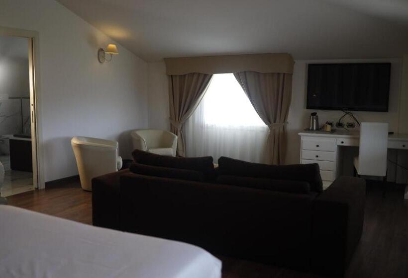 スイート, Virginia Resort & Spa Adults Only