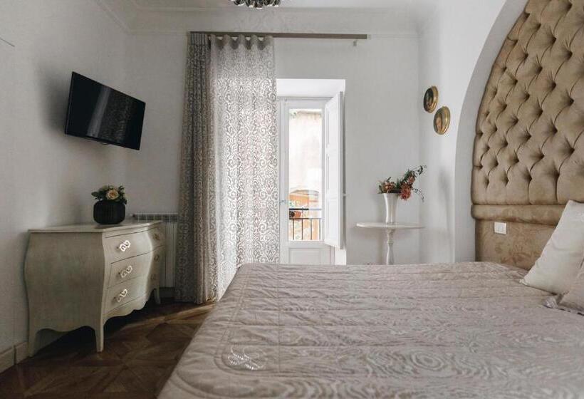 غرفة سوبيريور, B&b Palazzo Del Teatro