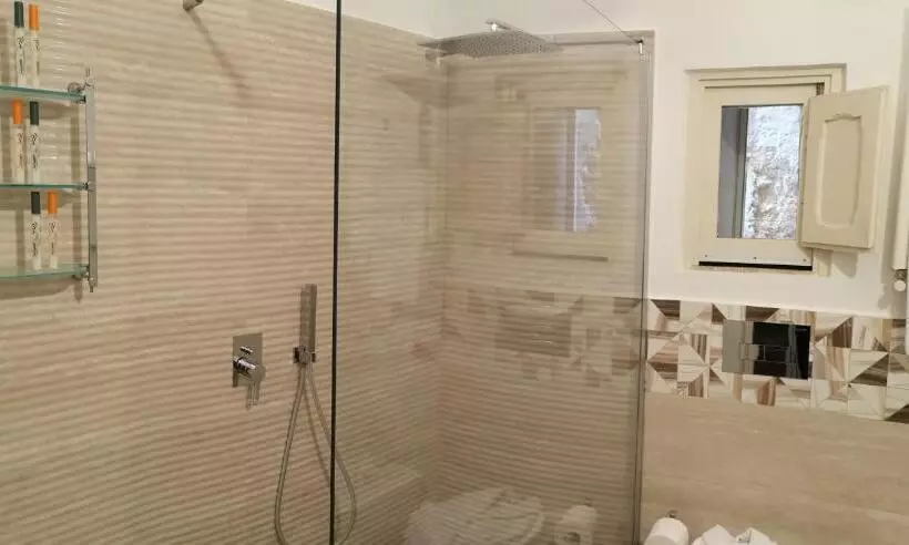 اتاق سوپریور سه تخته, B&b Palazzo Del Teatro