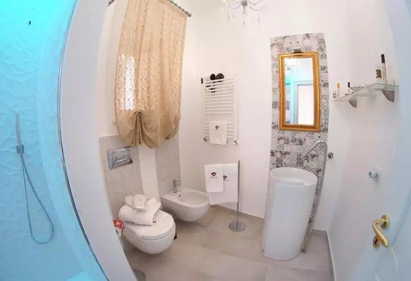 اتاق لوکس, B&b Palazzo Del Teatro