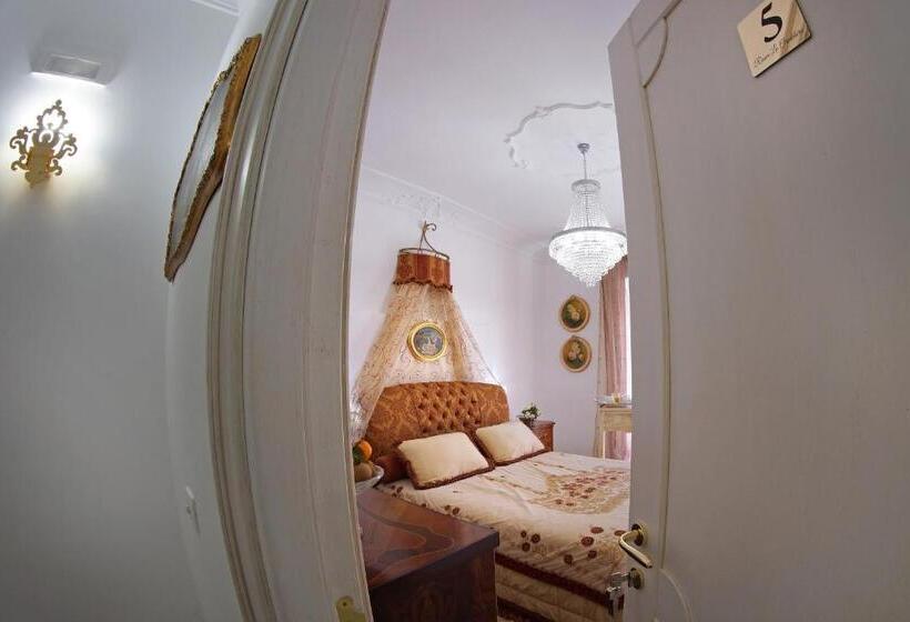 غرفة ديلوكس, B&b Palazzo Del Teatro