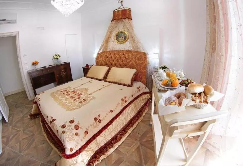اتاق لوکس, B&b Palazzo Del Teatro