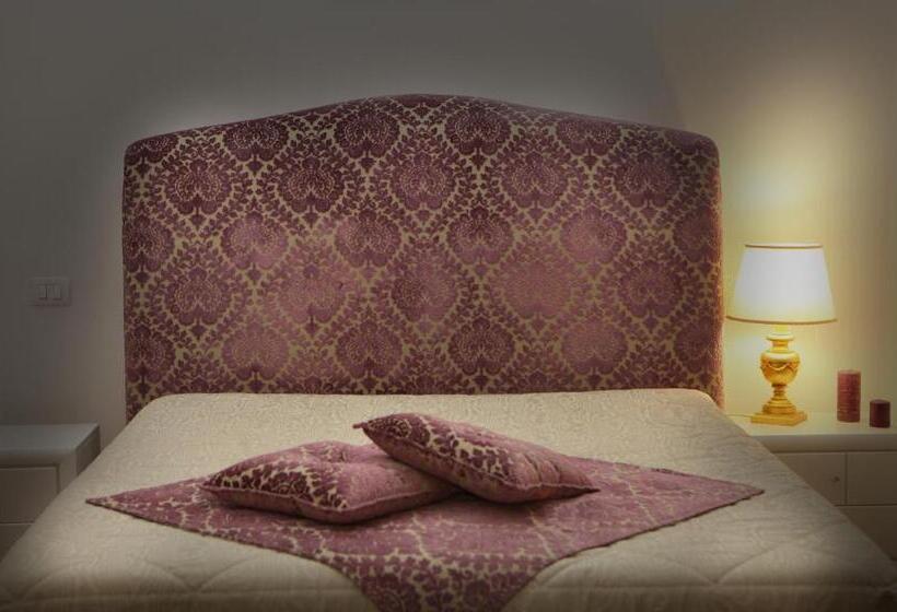 غرفة سوبيريور, B&b Palazzo Del Teatro