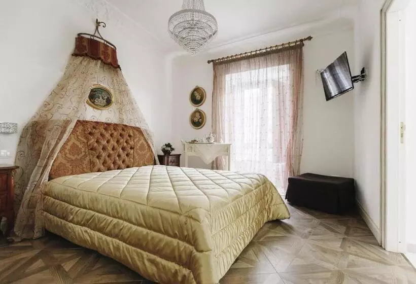 اتاق لوکس, B&b Palazzo Del Teatro
