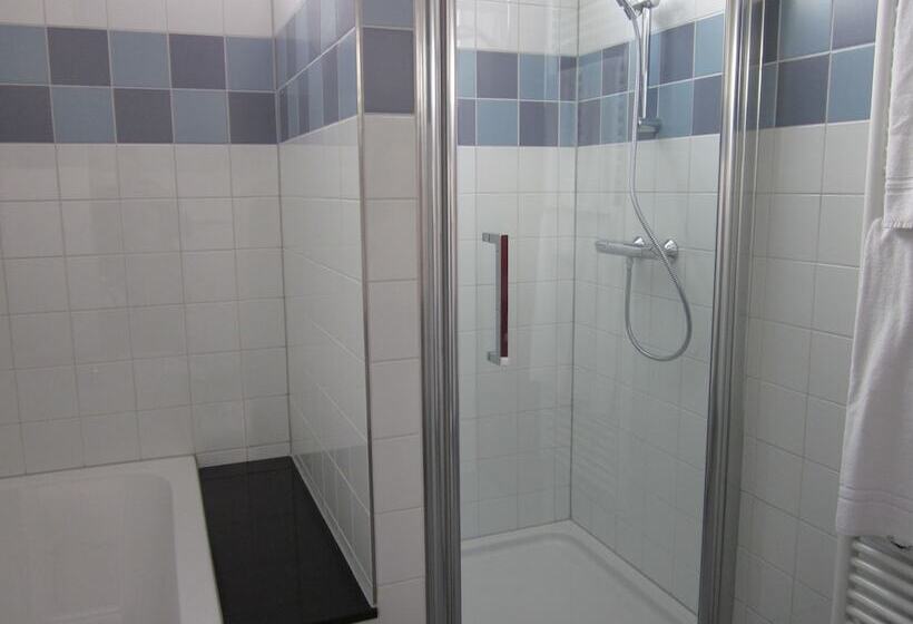 Номер Стандарт Трехместный, Fletcher Beachhotel Scheveningen