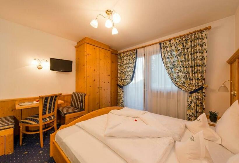 Номер Стандарт с Балконом, Granpanorama Wellnesshotel Sambergerhof Superior