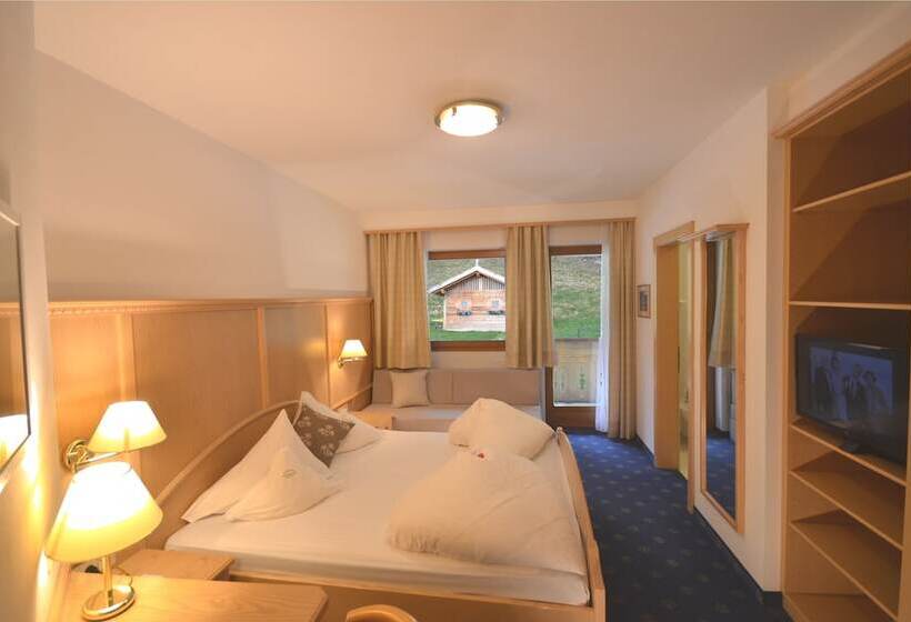 Номер Стандарт с Балконом, Granpanorama Wellnesshotel Sambergerhof Superior