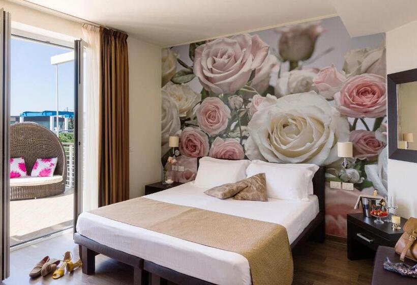 Superior room with lake view, Acquadolce