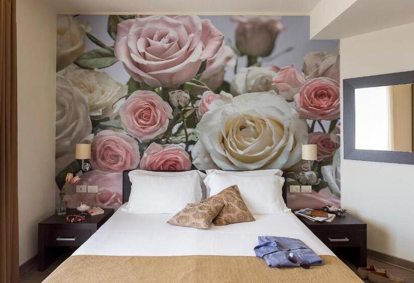 Superior room with lake view, Acquadolce