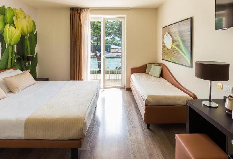 스탠다드 트리플 룸, Acquadolce