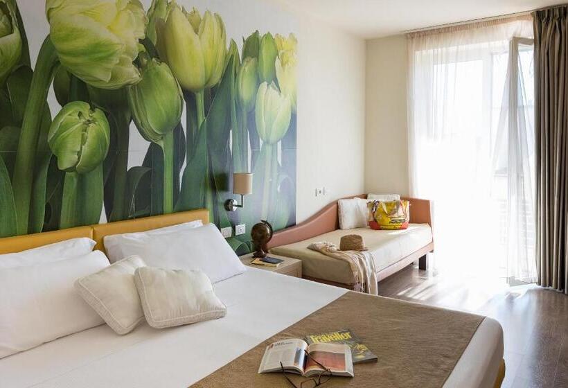 컴포트 트리플 룸, Acquadolce