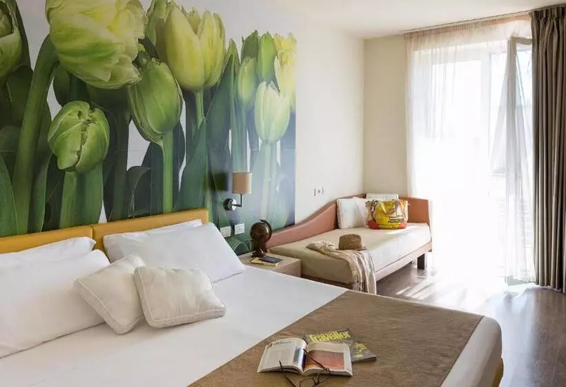 Comfort Kolmen Hengen Huone, Acquadolce