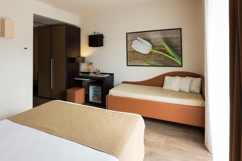 컴포트 트리플 룸, Acquadolce