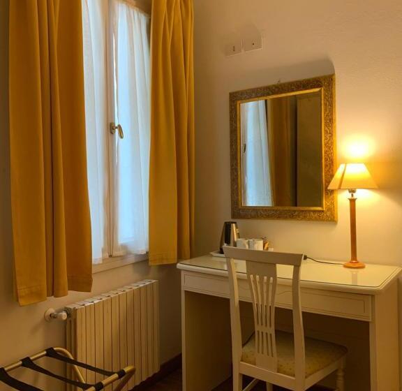 Standard room with outdoor bath, Al Campaniel Bed And Breakfast