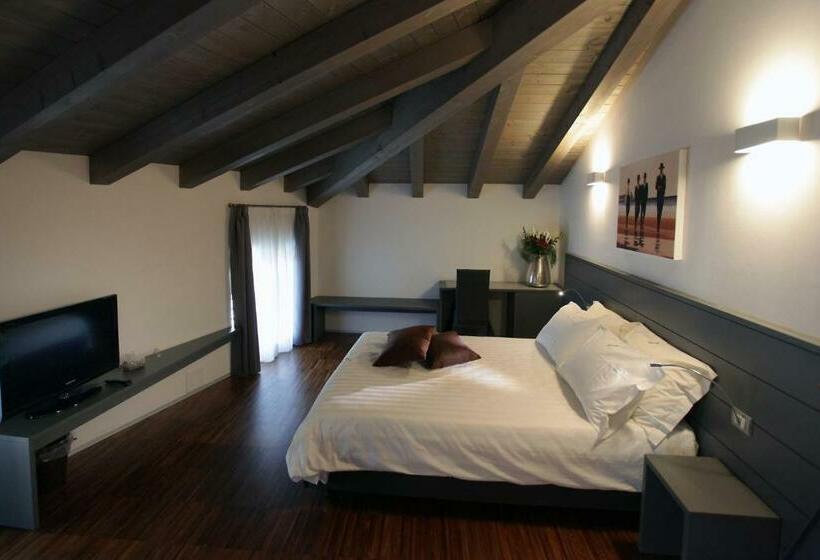 سوییت, Albergo Al Vecchio Tram