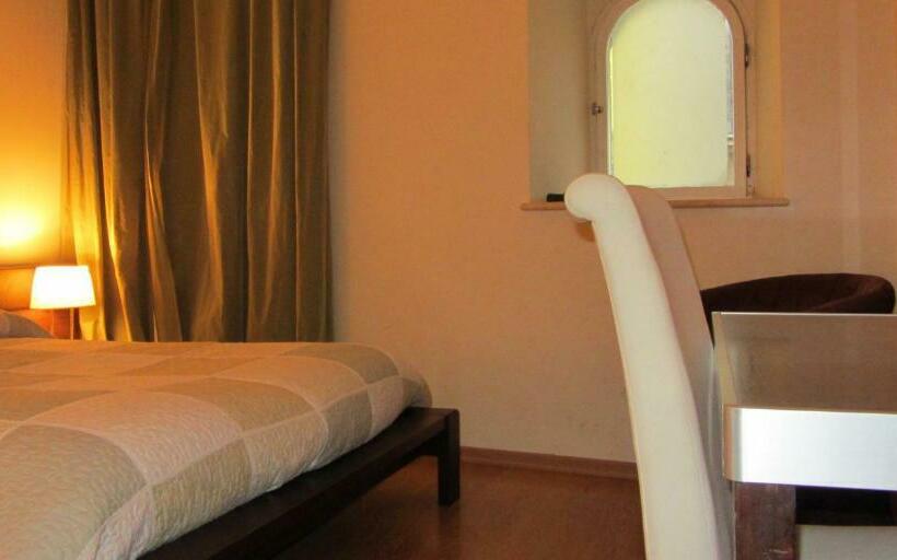 غرفة قياسية, B&b Piazza Del Popolo