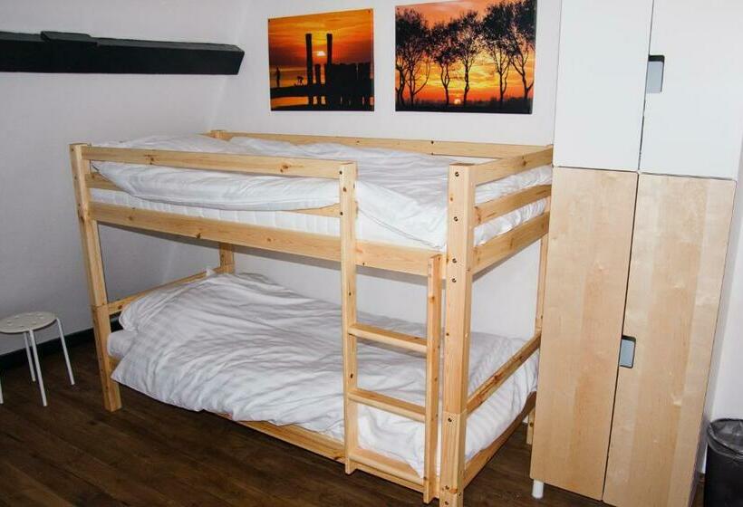 غرفة عائلية, City Hostel Vlissingen