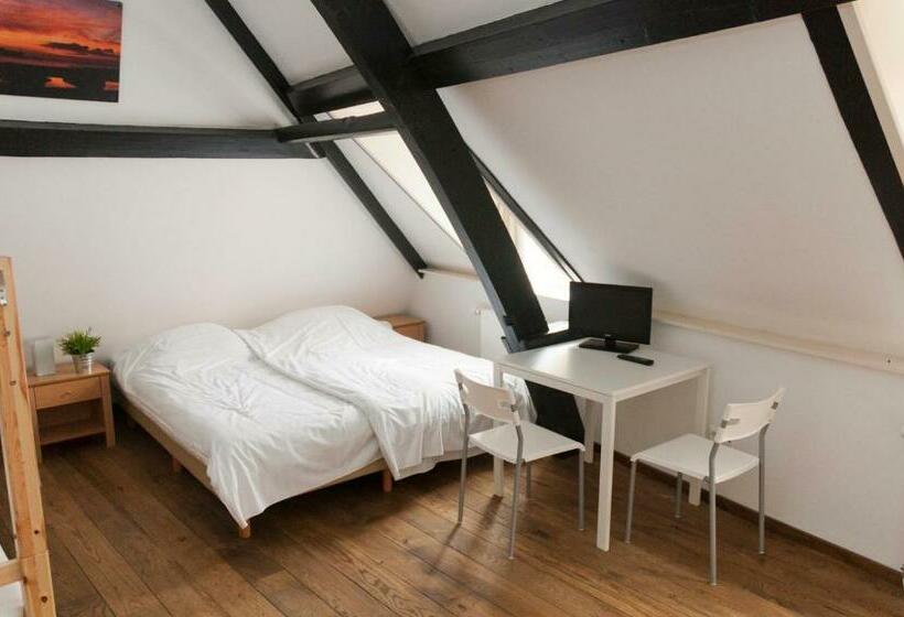 חדר קומפורט, City Hostel Vlissingen