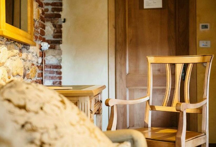 חדר סטנדרטי לשלושה עם נוף, Dimora Buglioni Wine Relais