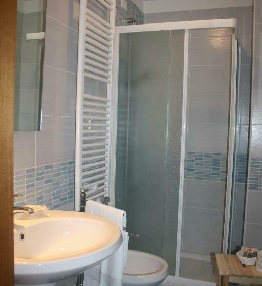 غرفة قياسية, Gronda Lagunare