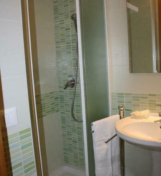 غرفة قياسية, Gronda Lagunare