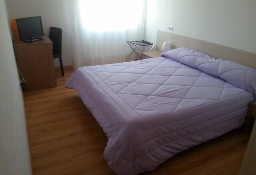 غرفة قياسية, Gronda Lagunare