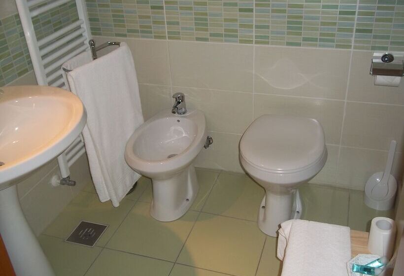 غرفة قياسية, Gronda Lagunare