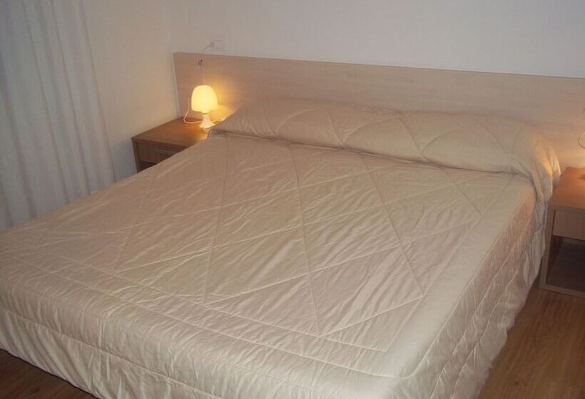 غرفة قياسية فردية, Gronda Lagunare