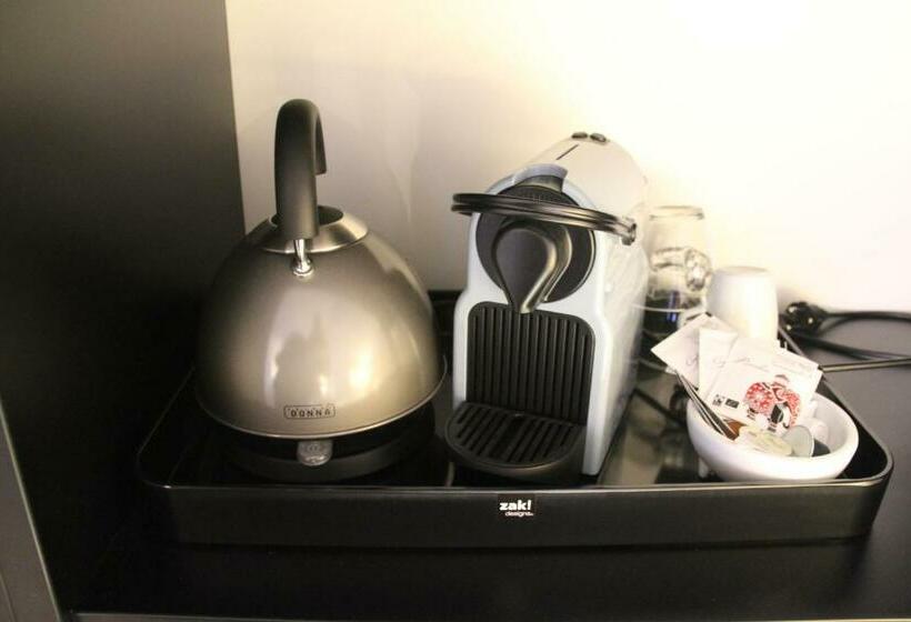 اتاق استاندارد, Het Wapen Van Elst