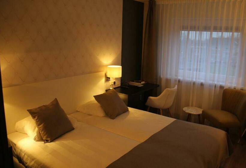 اتاق استاندارد, Het Wapen Van Elst