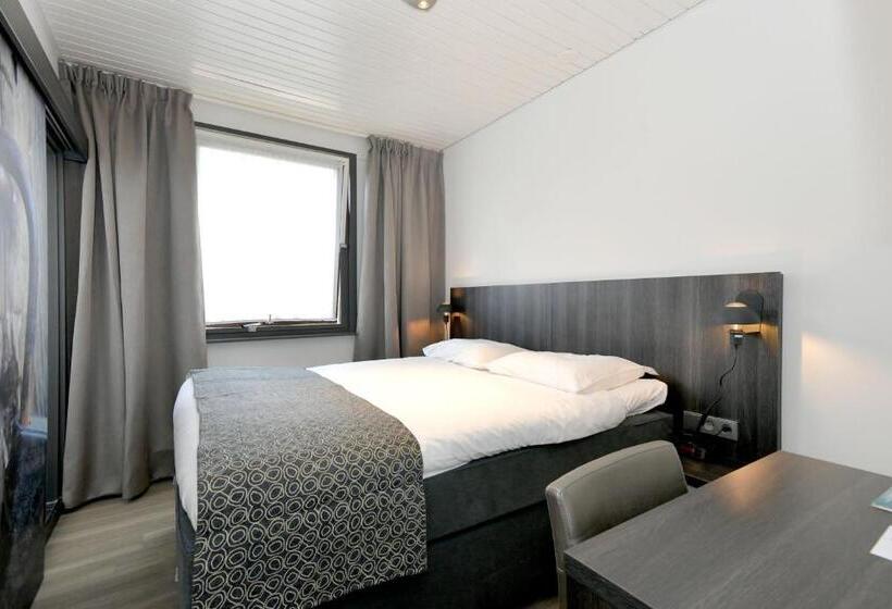 اتاق عادی, Het Wapen Van Elst