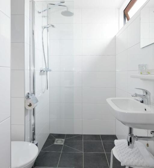 اتاق عادی, Het Wapen Van Elst