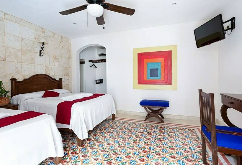 带2个双人床的标准工作室, La Aurora Hotel Colonial