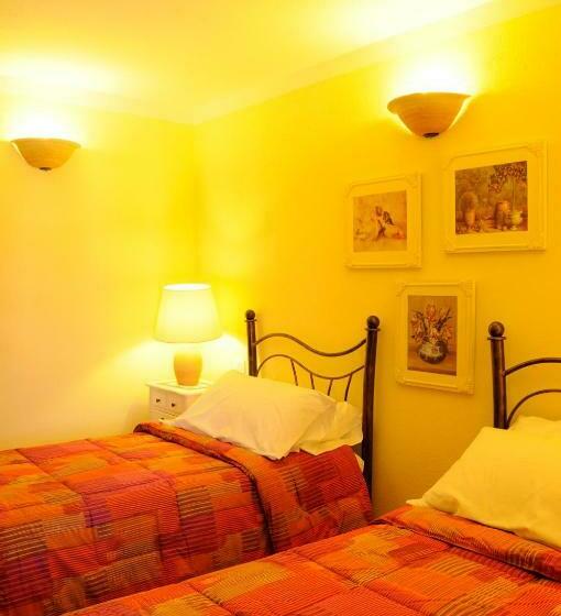 غرفة قياسية, La Casa Di Babbai