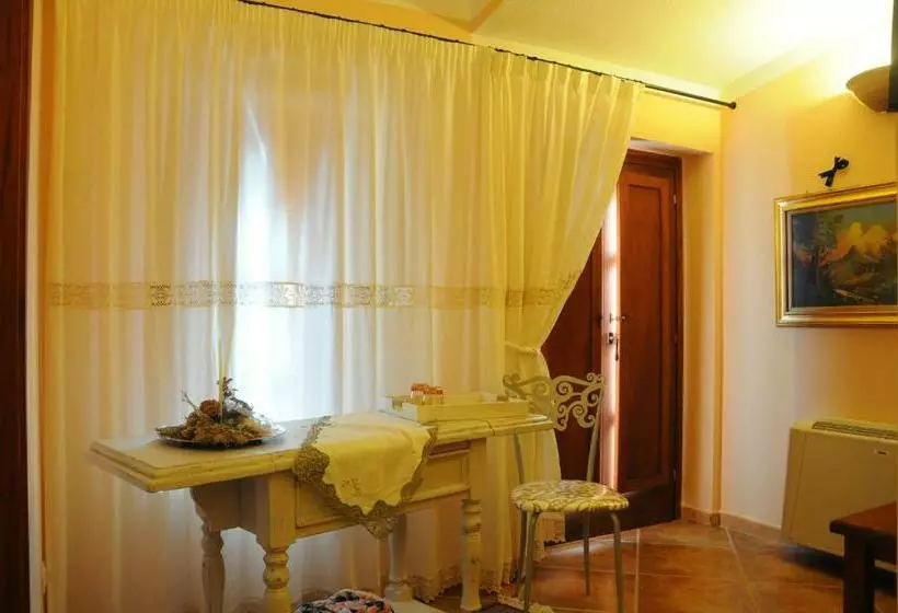 スイート, La Casa Di Babbai