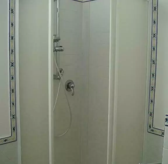 スタンダードルーム, La Soffitta E La Torre