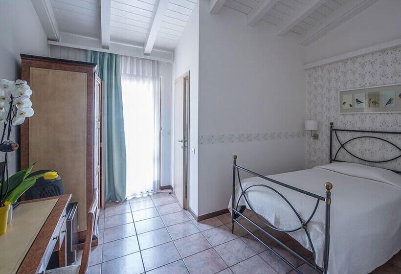 Номер Стандарт Индивидуальный, La Sosta