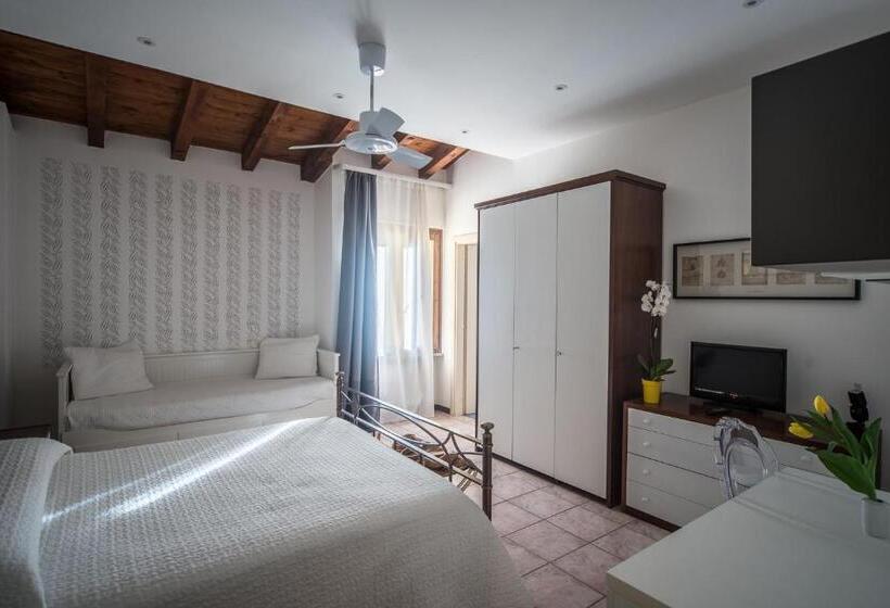 Номер Стандарт, La Sosta