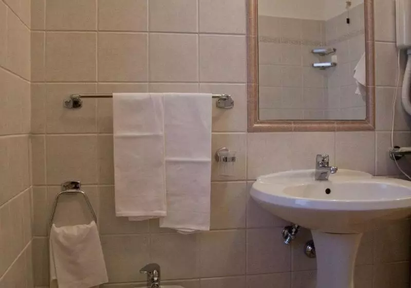 コンフォートルーム, Lh Albergo Il Paradiso