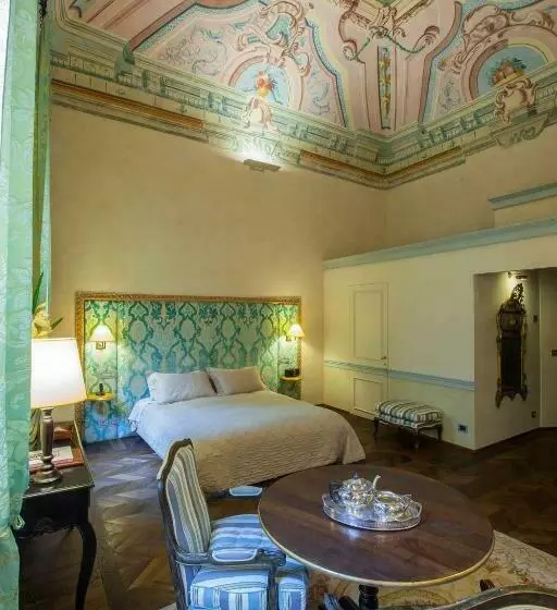 سوییت, Palazzo Carletti