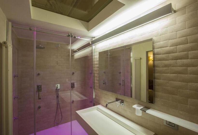 חדר סופריור, Palazzo Carletti