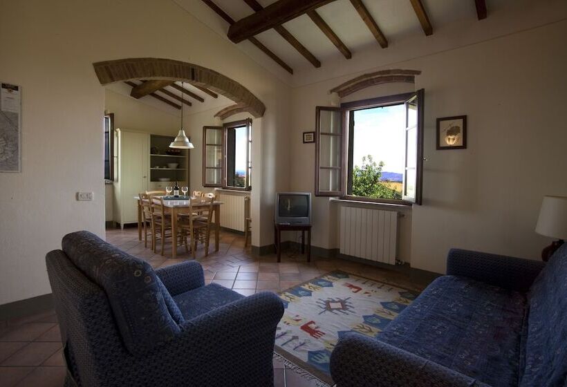 豪华两卧室公寓, Podere Il Pino