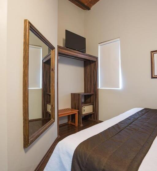 キングサイズベッドのスタンダードルーム, Principal