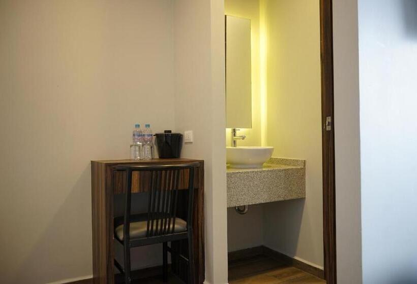 ２ダブルベッドのスタンダードルーム, Principal